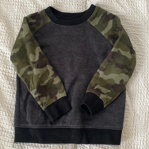 Old Navy Other - Old navy long sleeve shirt